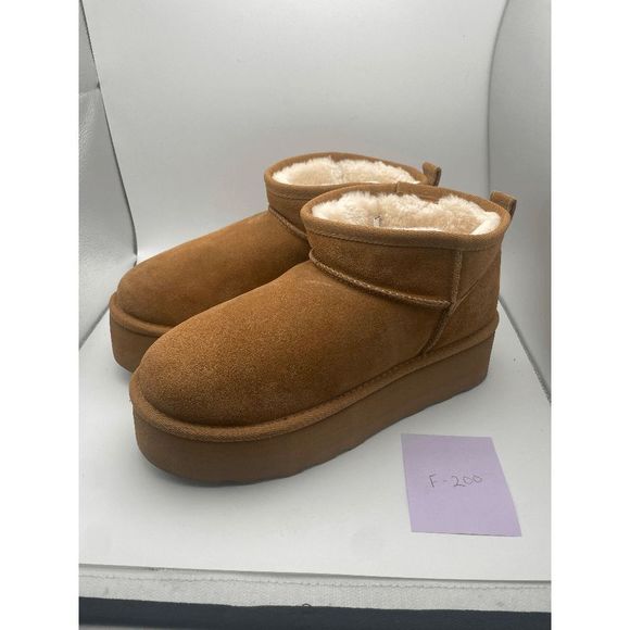 CUSHIONAIRE Women's COZY Genuine Suede pull on platform boot, Chestnut 8 - Picture 5 of 6
